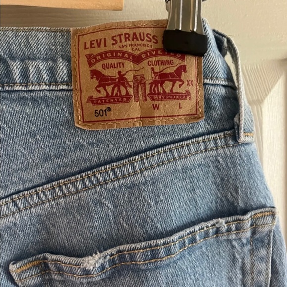 LEVI’s 501  Women’s Jeans - Picture 4 of 6